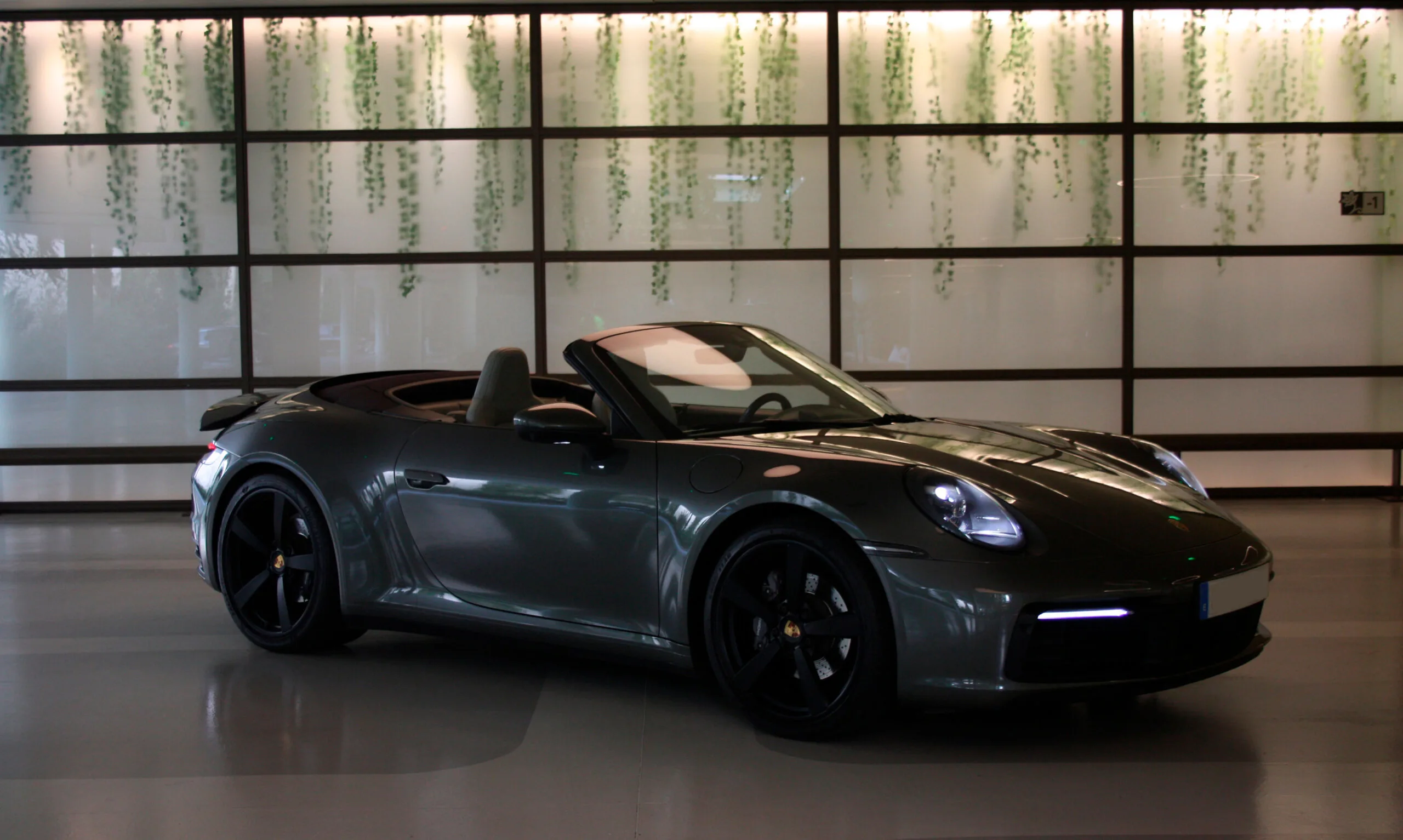 Porsche 911 Carrera Cabrio rental Ibiza