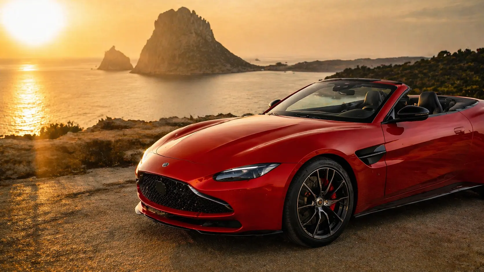 Porsche 911 Carrera Cabrio alquiler Ibiza - superdeportivo descapotable en el mirador del Mediterráneo