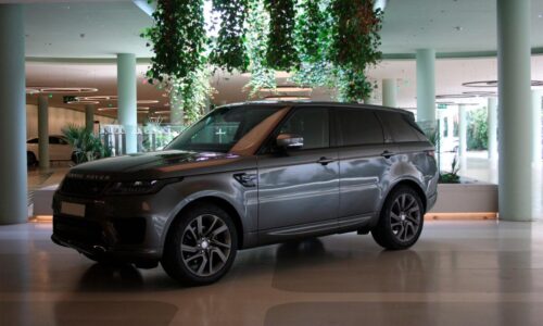 NEW RANGE ROVER SPORT